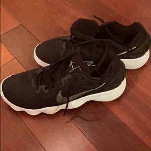 Men’s Nike Hyper-dunks: Size 12